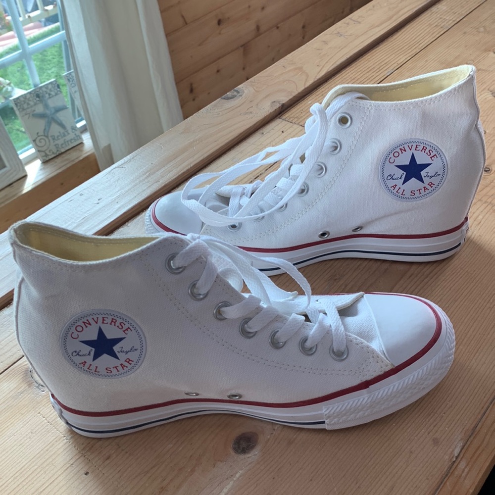 Sz 9 New Converse Chuck Taylor All Star White High Tops; 2.5" Concealed Wedge.